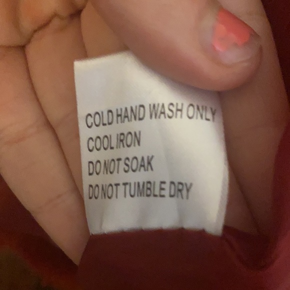 Faux red fur hooded jacket from LF - Picture 3 of 6